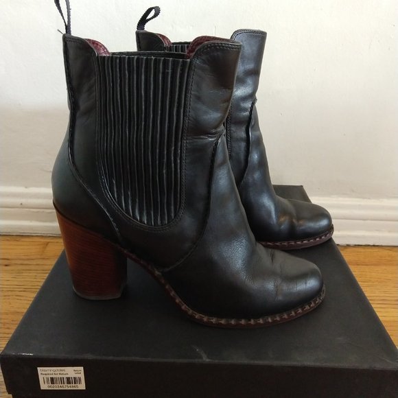 Marc by Marc Jacobs Black Leather Chelsea Ankle Boot Size US 8 - Picture 3 of 10